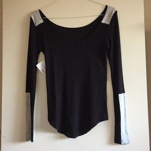 Hurley Black&Gray Top